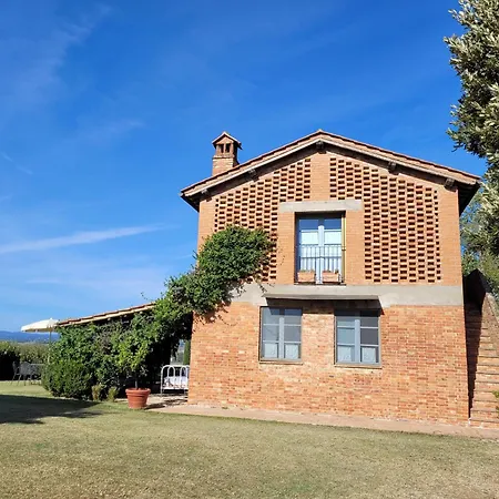 Casa Vacanze Aurora Holiday home Isola d'Arbia