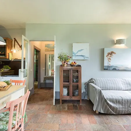 Casa Vacanze Aurora Holiday home Isola d'Arbia